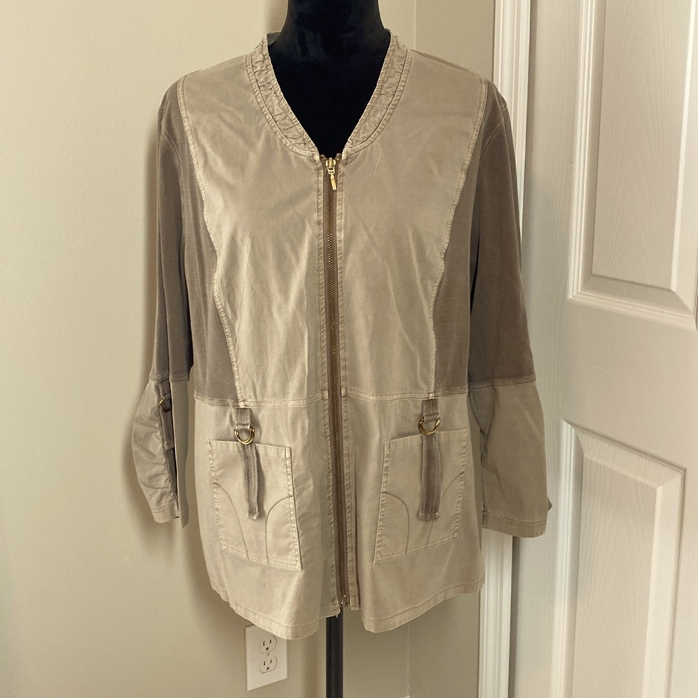 Chico's light weight summer jacket